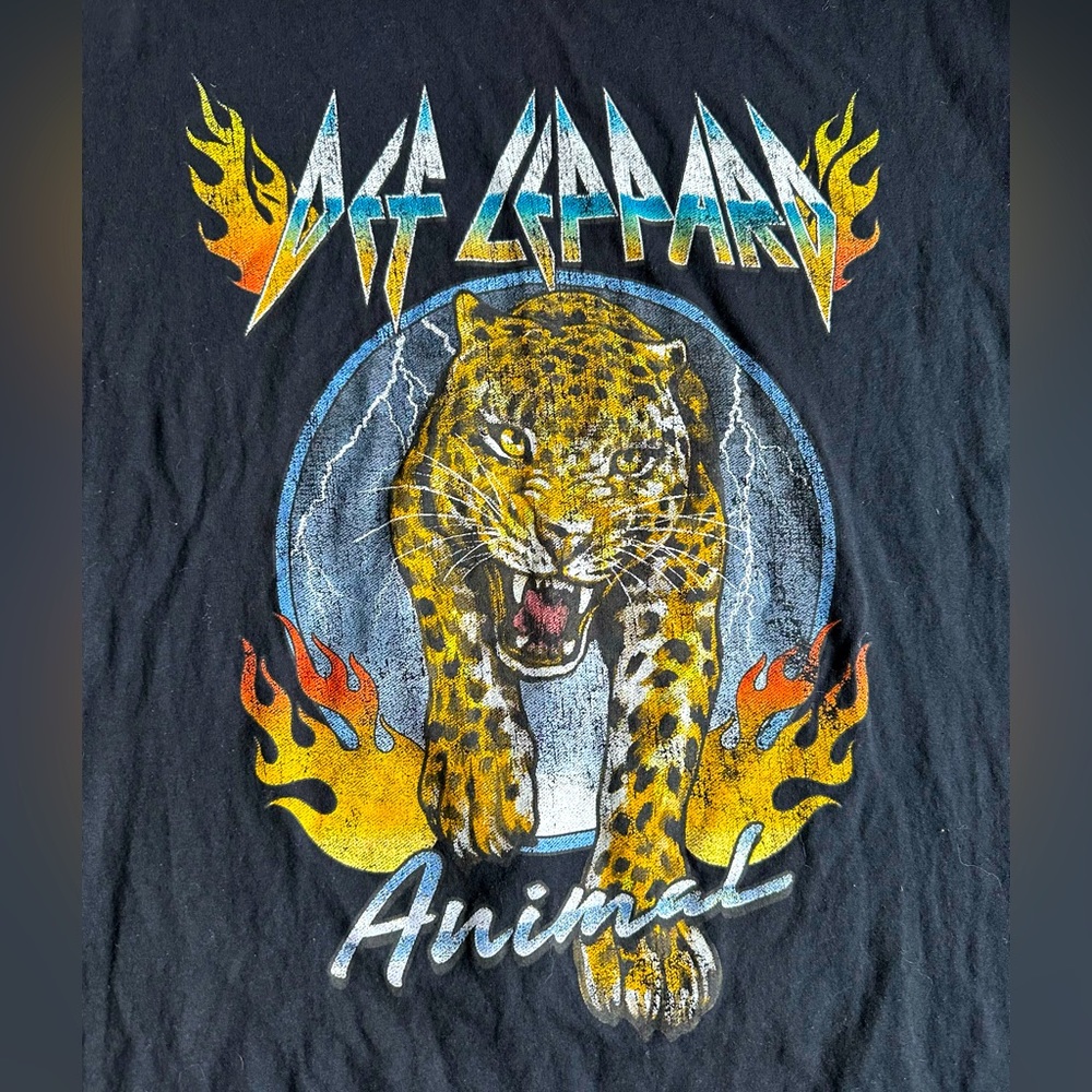 Def Leppard Animal tee. Size XL